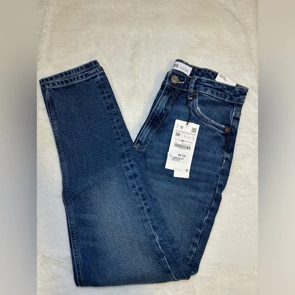 ZARA JEANS size 6 US (new condition, tags included). High rise - Ankle lenght - Picture 8 of 9